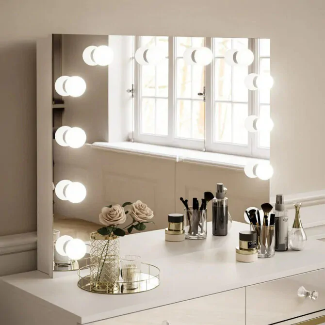 Glamor dressing table 2