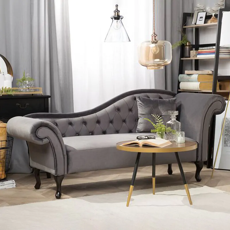 Traditional Chaise Lounge