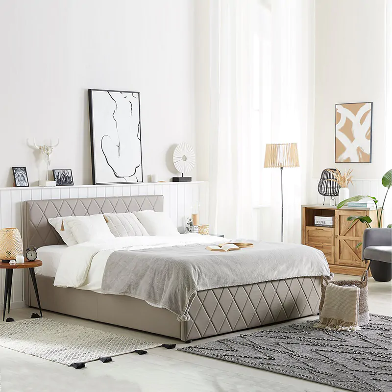 Patterned Headboard Bed 1 Patterned Headboard Bed