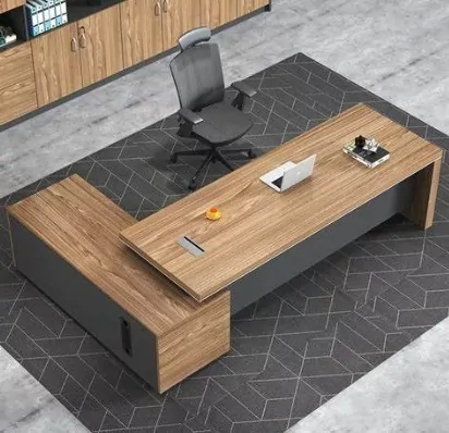 Maude Executive white Table